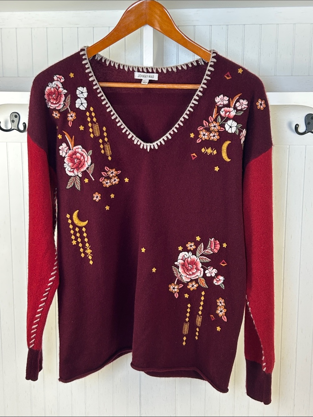 Johnny Was Anacapri Cashmere Embroidered Floral Boho Sweater